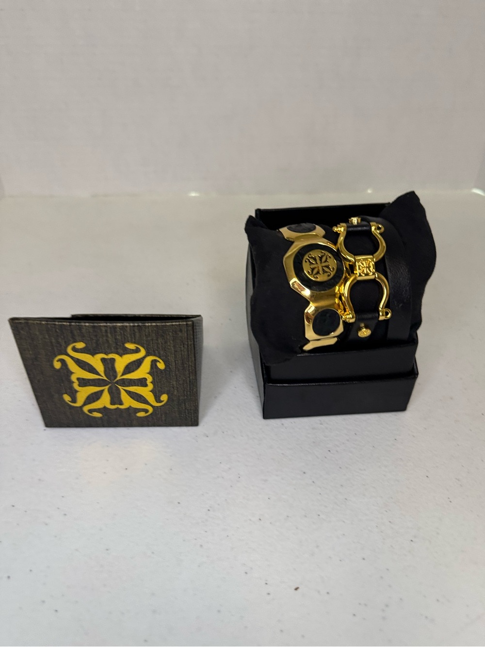 Rustic Cuff RCOTM (Cuff of the Month) - Oct 2017 *NWOT*